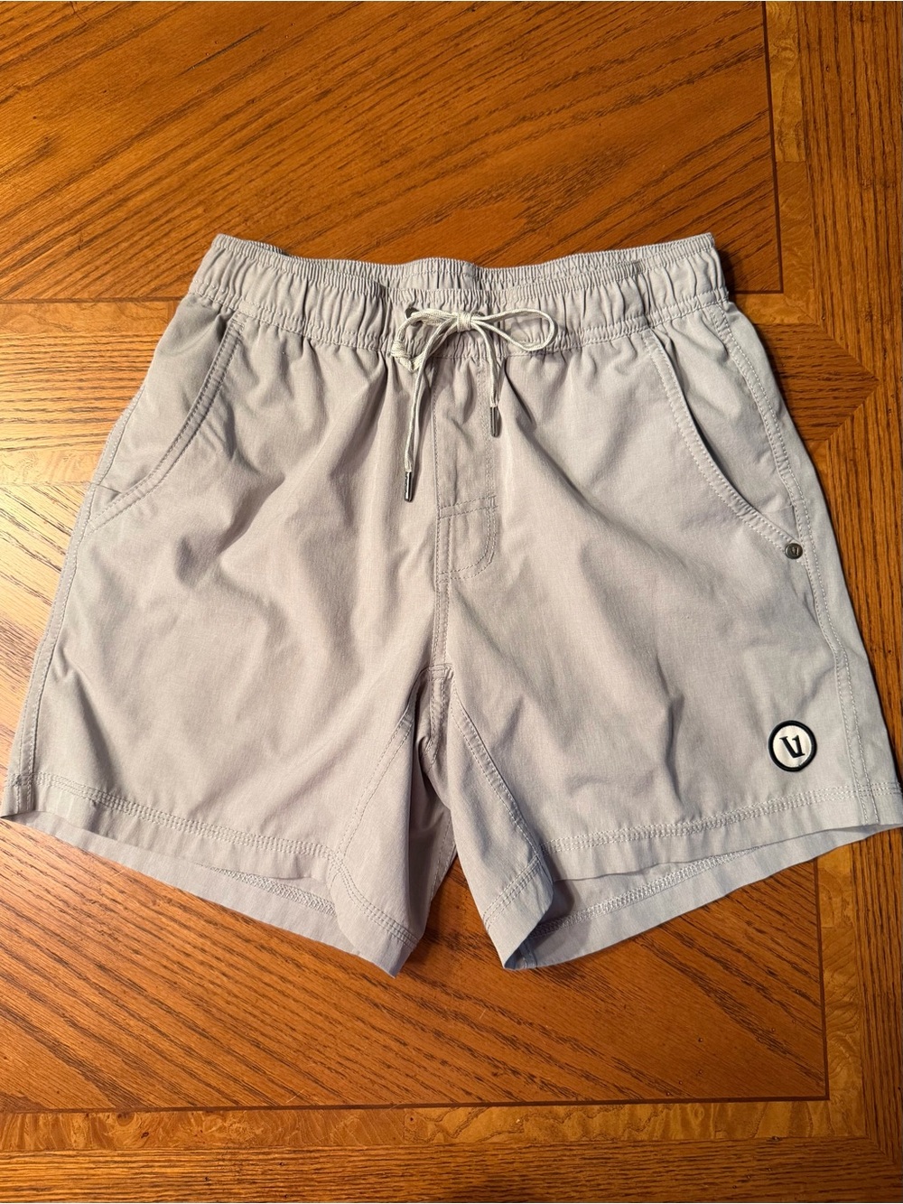 Men's Vuori Light Grey Shorts XS